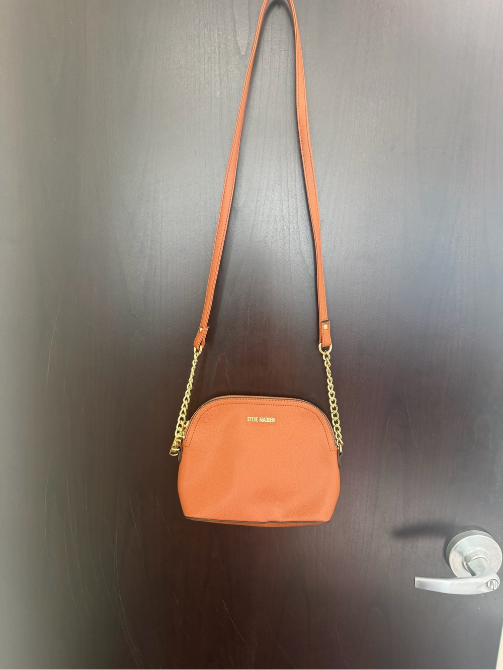 Steve Madden Brown Small Crossbody Bag Zip Top Gold Chain